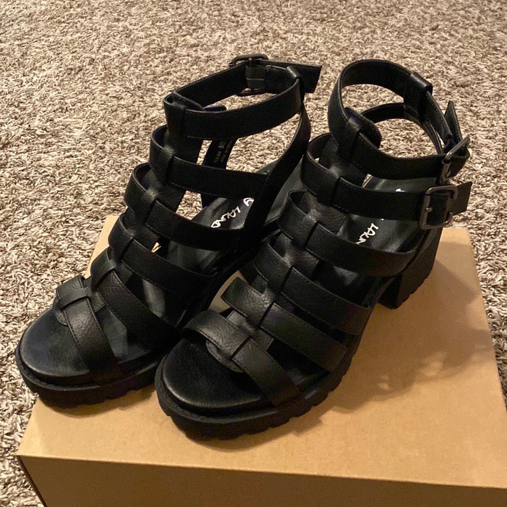 Dirt laundry gladiator sandals